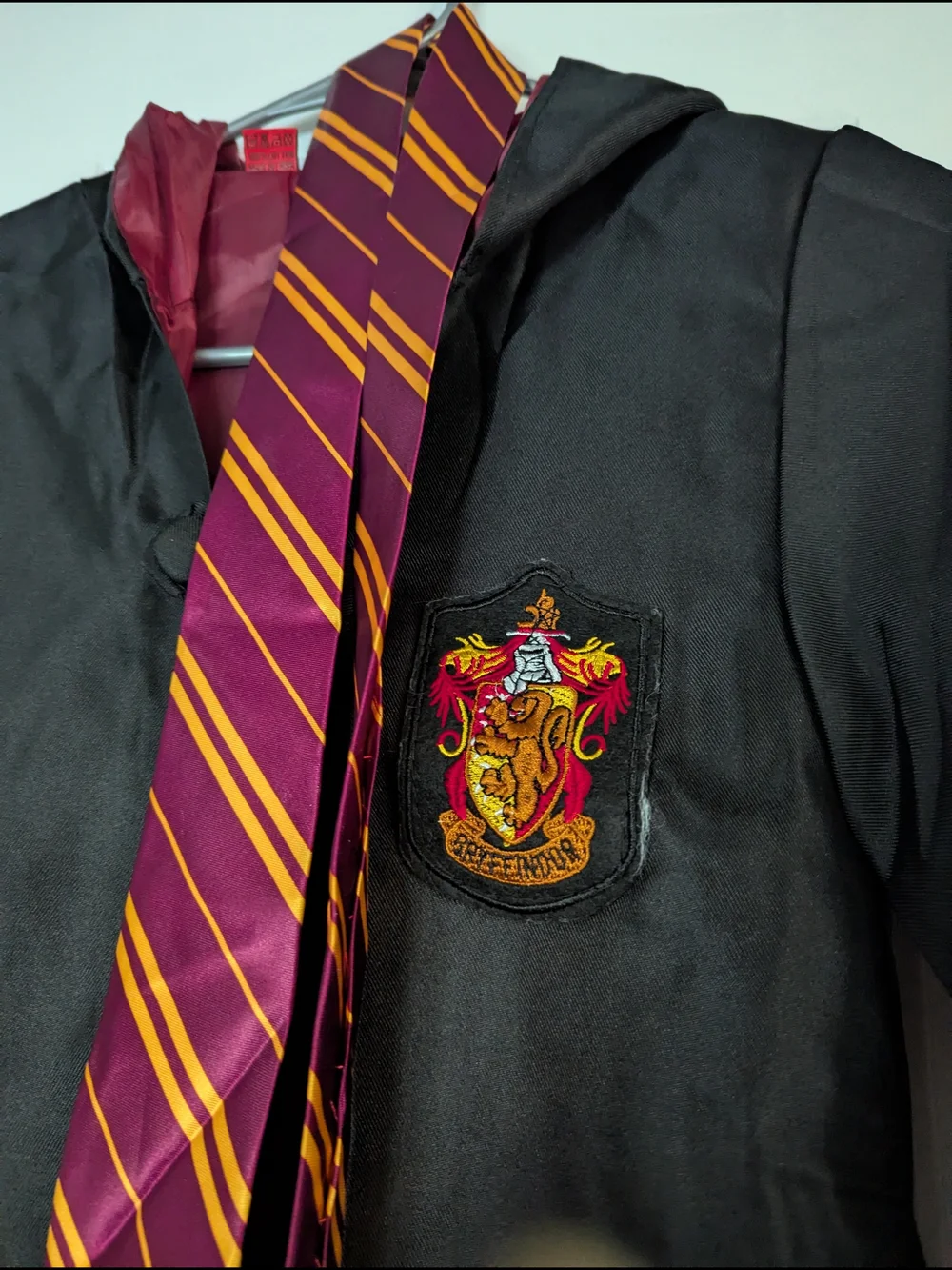 Kids Gryffindor Wizard Costume Robe with Tie - Black and Burgundy